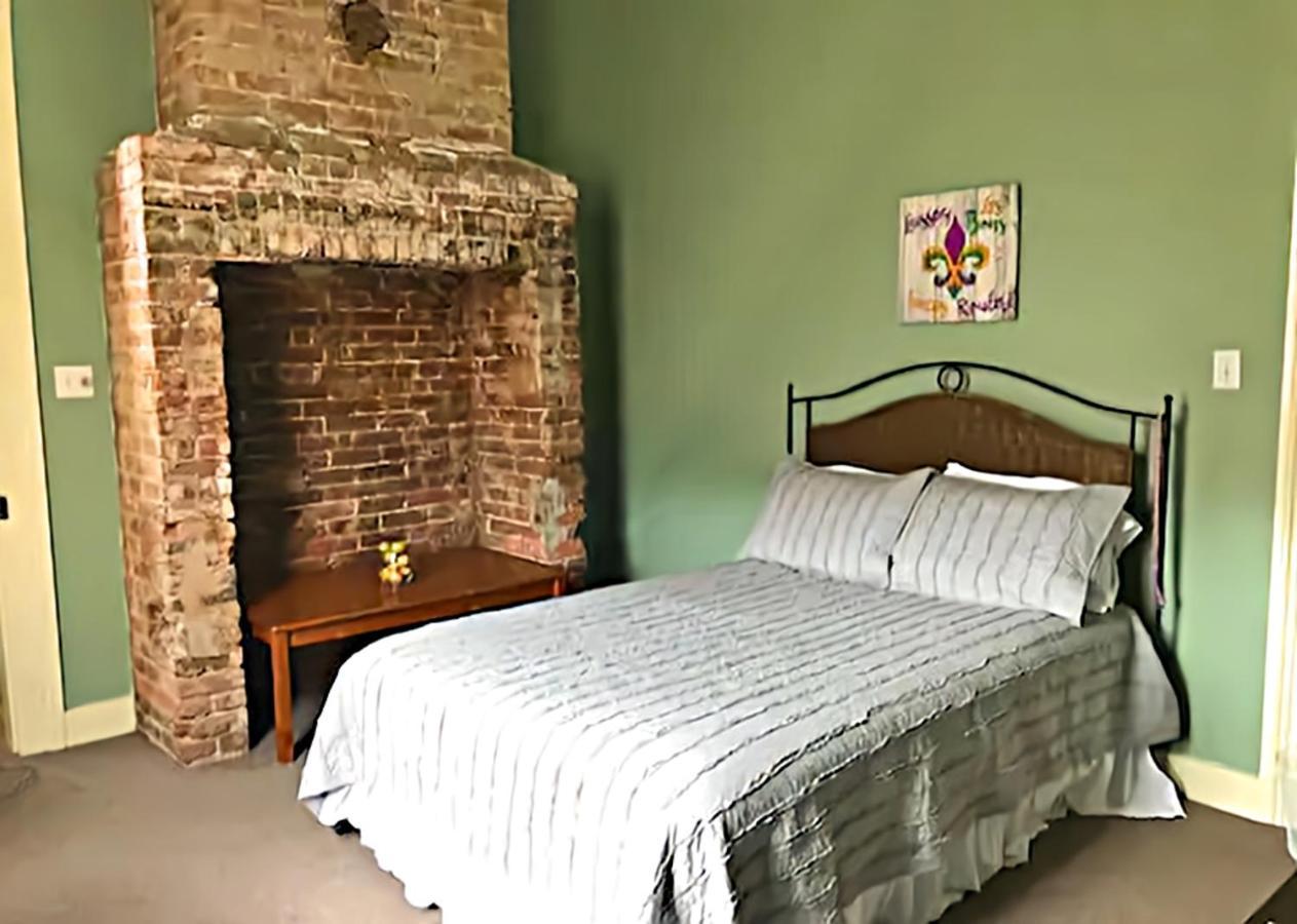 Historic Viavant Cottage - Jazz Fest/Fairgrounds Ню Орлиънс Екстериор снимка